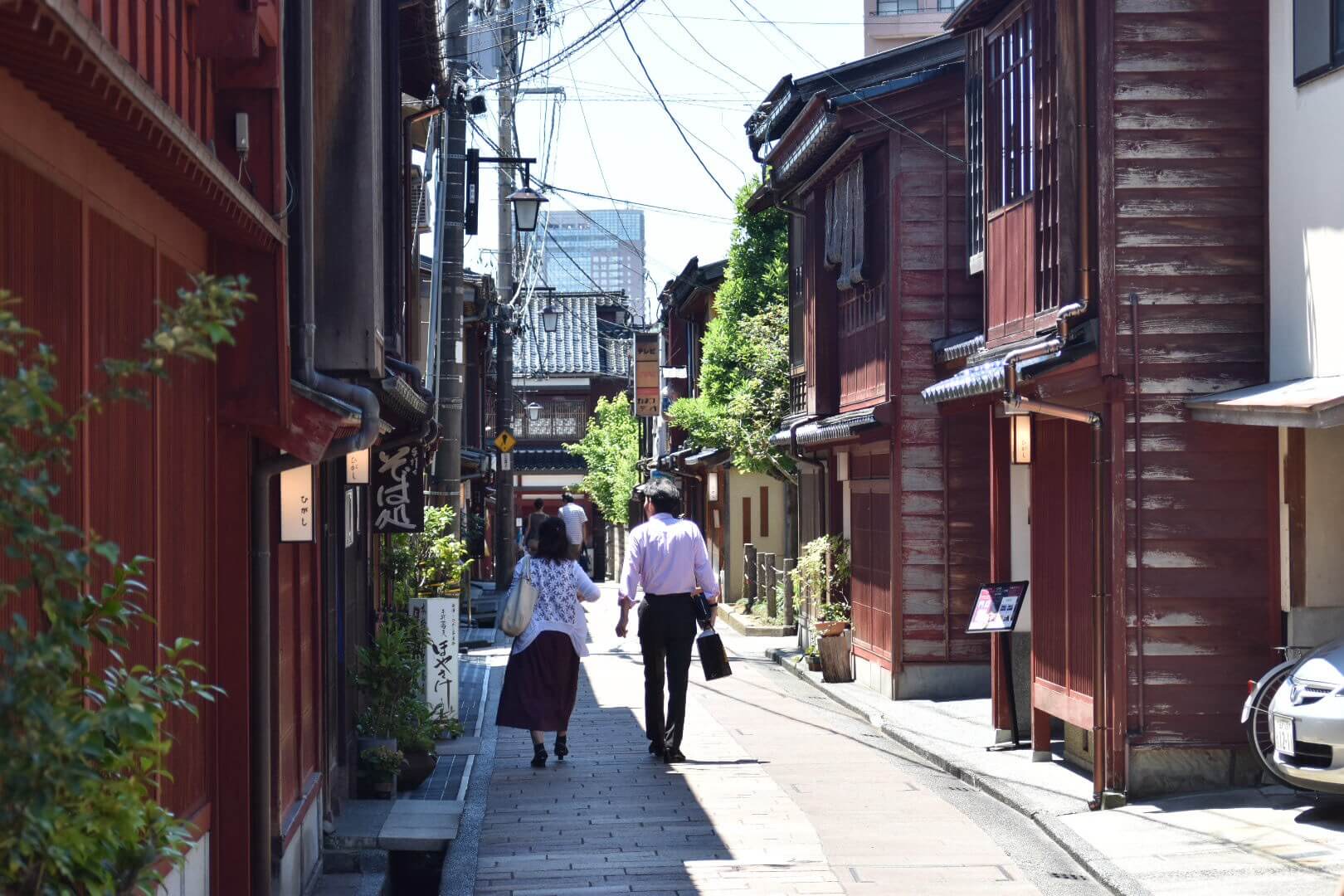 違いも歴史も知らないもので 実録 金沢 茶屋遊び の作法 第１話 Hokuroku 暮らす 旅する クリエイトする 富山 石川 福井